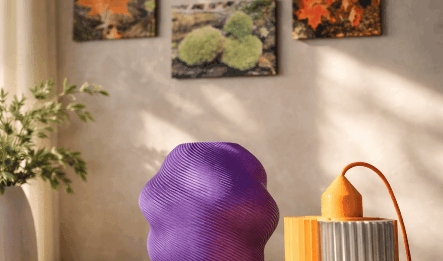 Lampes modernes et colorées sur fond de photos de nature