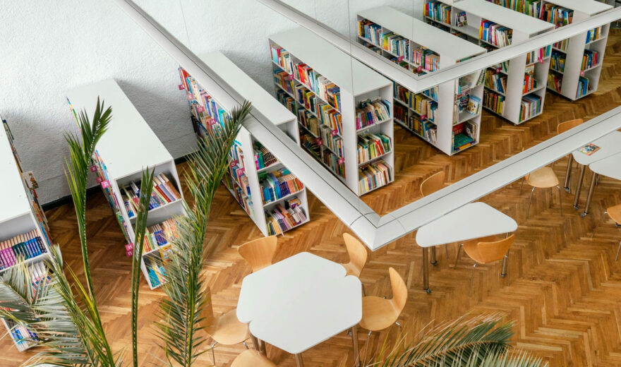Agencement optimisé médiathèque vue de dessus